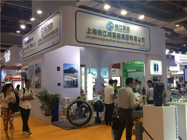 橡膠接頭廠家參加上海國(guó)際泵管閥展覽會(huì)現(xiàn)場(chǎng) 橡膠接頭廠家參加上海國(guó)際泵管閥展覽會(huì)現(xiàn)場(chǎng)