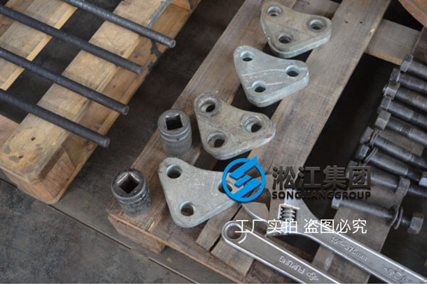 【圖析】DN400橡膠接頭壓力檢測“好質(zhì)量不是說說而已” 【圖析】DN400橡膠接頭壓力檢測“好質(zhì)量不是說說而已”